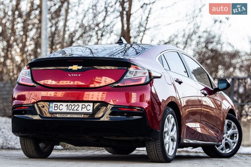 Хэтчбек Chevrolet Volt 2017 в Львове