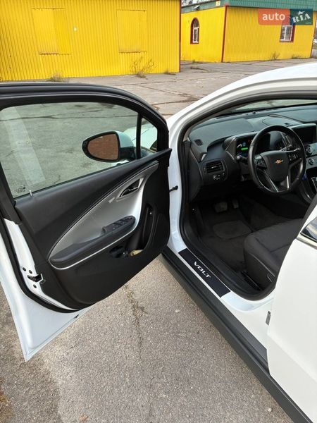 Хэтчбек Chevrolet Volt 2013 в Харькове