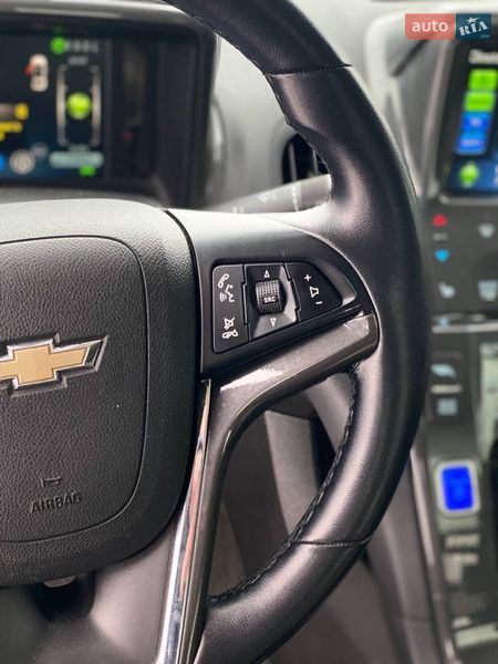 Хэтчбек Chevrolet Volt 2012 в Киеве