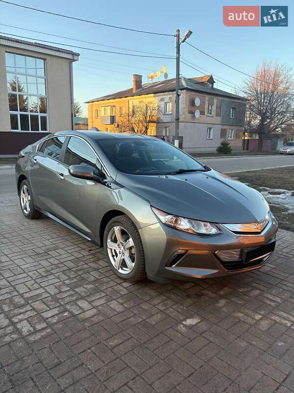 Хетчбек Chevrolet Volt 2017 в Зіньківі