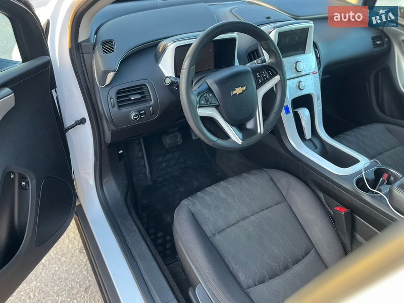 Хетчбек Chevrolet Volt 2013 в Кропивницькому