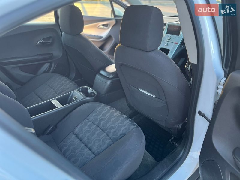 Хетчбек Chevrolet Volt 2013 в Кропивницькому