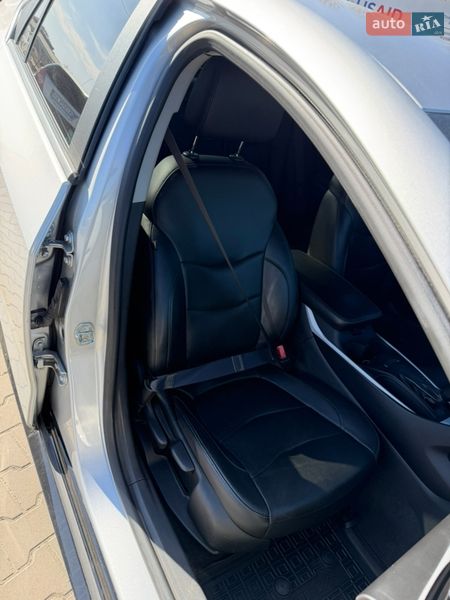Хэтчбек Chevrolet Volt 2015 в Киеве