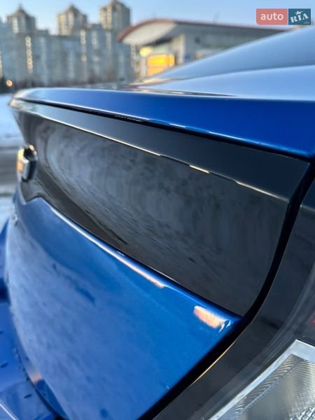 Хэтчбек Chevrolet Volt 2017 в Киеве