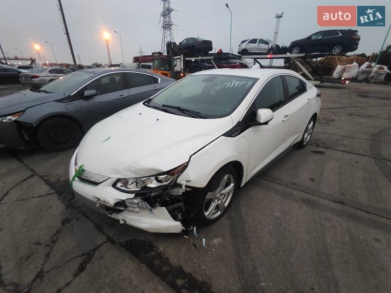 Хетчбек Chevrolet Volt 2018 в Білогородці