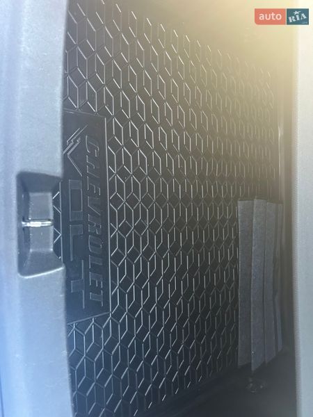 Хетчбек Chevrolet Volt 2017 в Києві