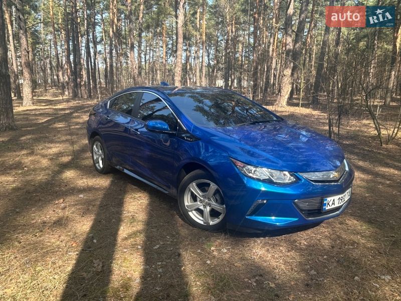 Хетчбек Chevrolet Volt 2017 в Києві