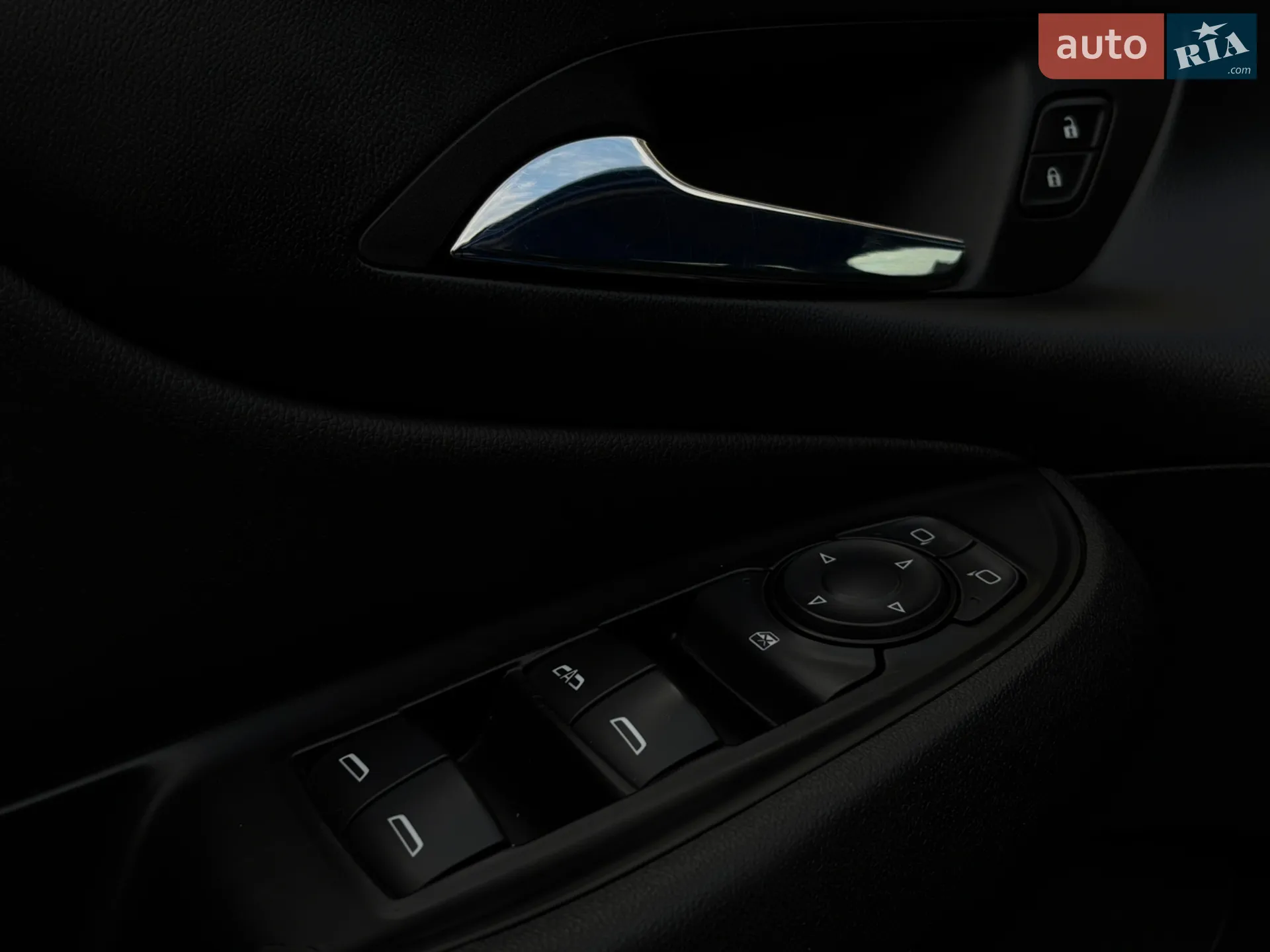 2016 Chevrolet Volt - мініатюра 9