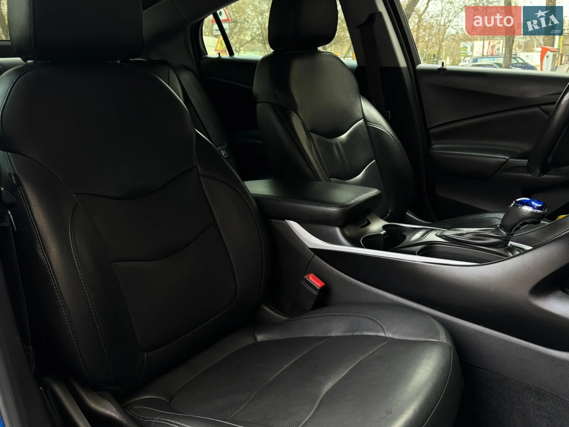 2016 Chevrolet Volt - мініатюра 18