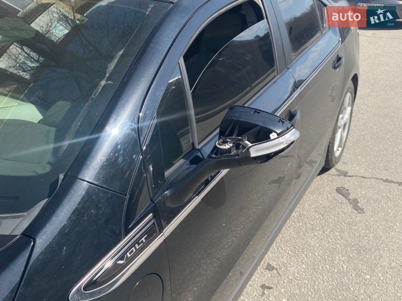 Хэтчбек Chevrolet Volt 2013 в Киеве фото 2 Хэтчбек Chevrolet Volt 2013 в Киеве