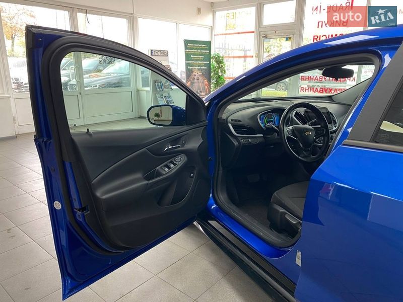 Хетчбек Chevrolet Volt 2017 в Києві