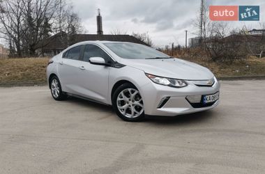 Хэтчбек Chevrolet Volt 2016 в Киеве