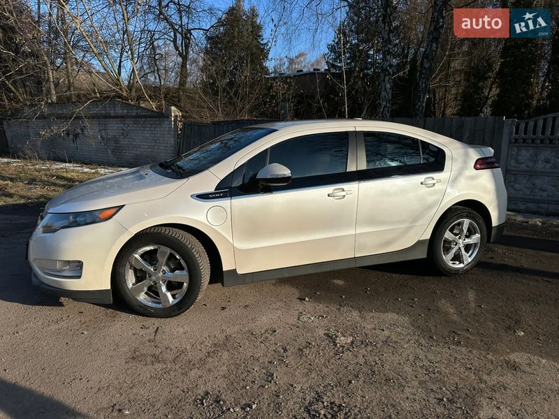 Хэтчбек Chevrolet Volt 2013 в Нежине фото 8 Хэтчбек Chevrolet Volt 2013 в Нежине