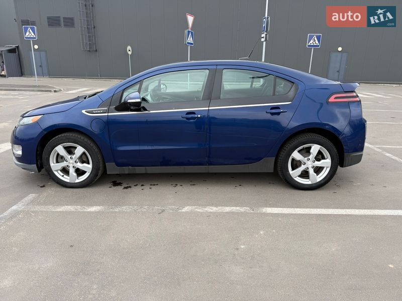 Хэтчбек Chevrolet Volt 2012 в Боярке фото 8 Хэтчбек Chevrolet Volt 2012 в Боярке