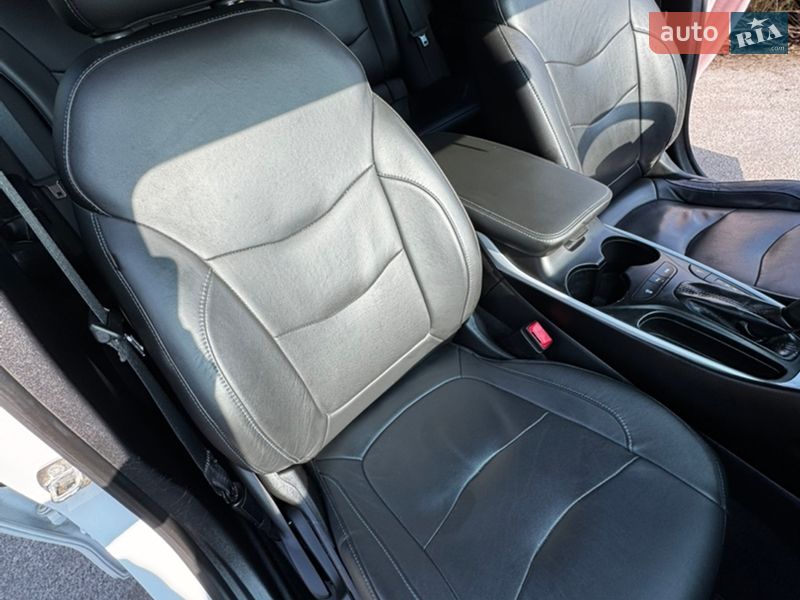 Хэтчбек Chevrolet Volt 2017 в Полтаве
