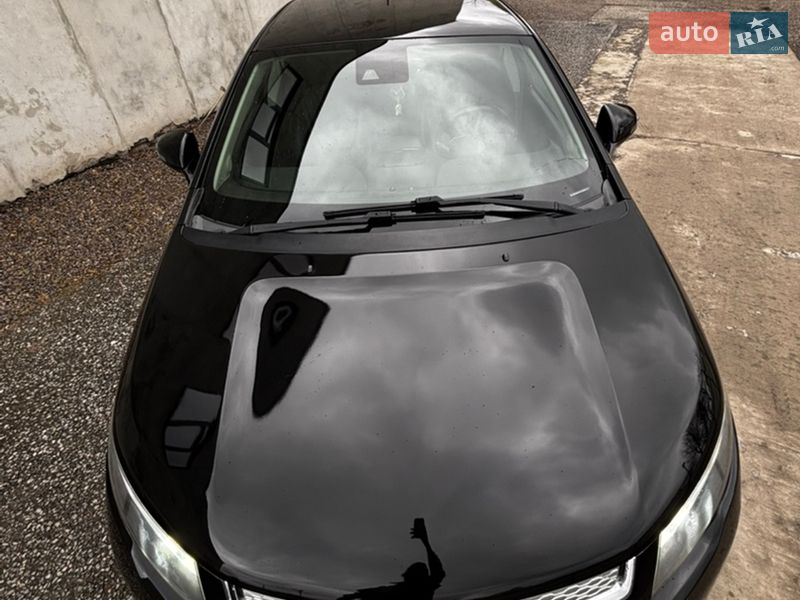 Хетчбек Chevrolet Volt 2015 в Івано-Франківську