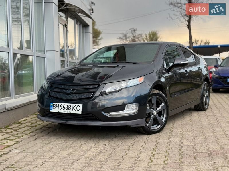Хэтчбек Chevrolet Volt 2014 в Одессе фото Хэтчбек Chevrolet Volt 2014 в Одессе