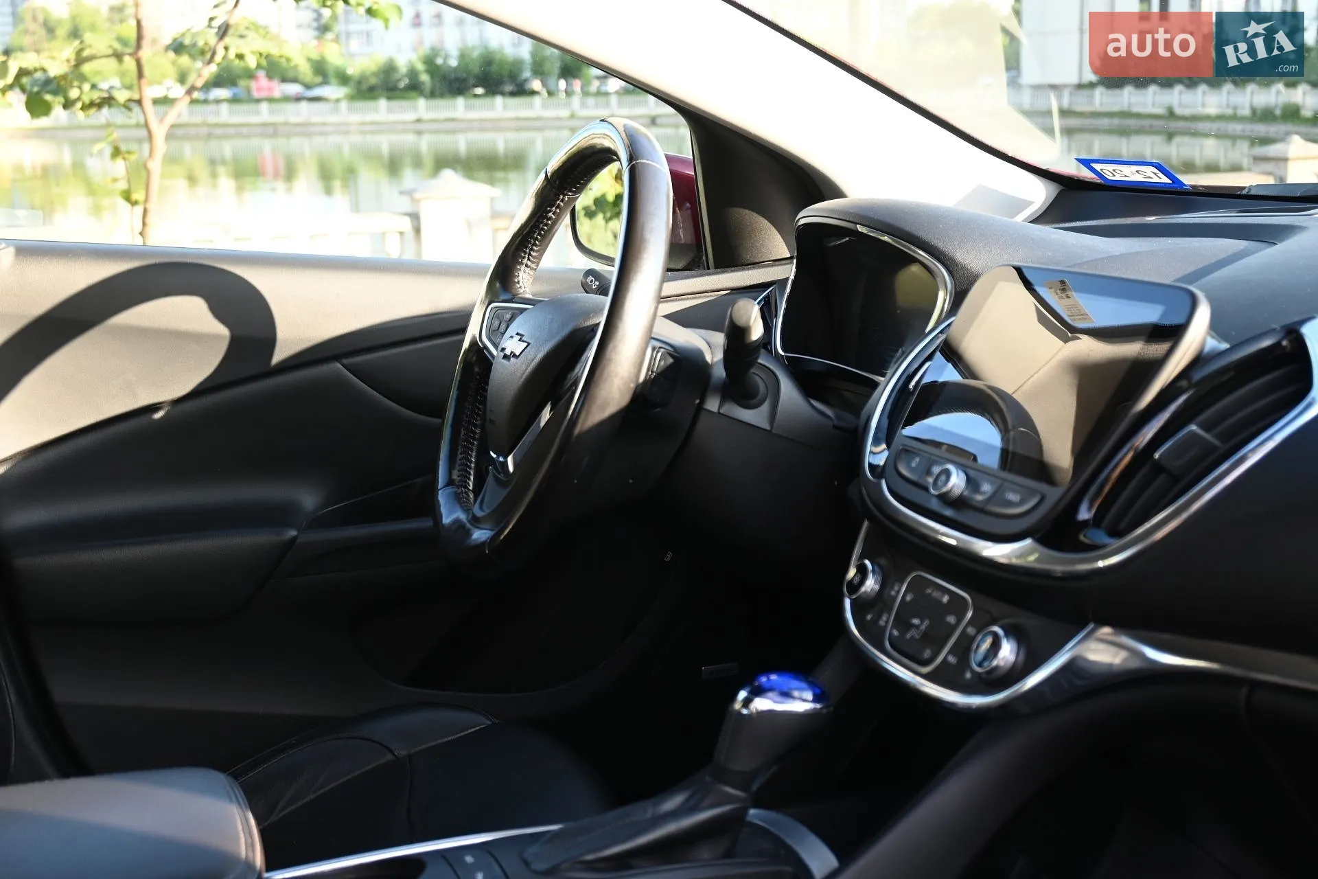 2018 Chevrolet Volt - мініатюра 8