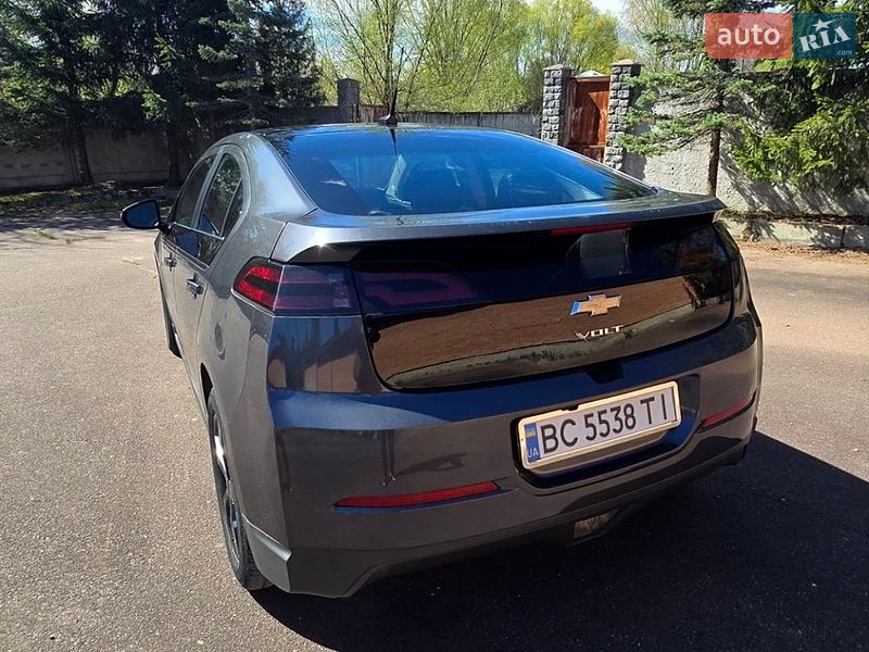 Хэтчбек Chevrolet Volt 2012 в Трускавце