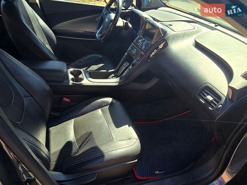 Хэтчбек Chevrolet Volt 2012 в Трускавце