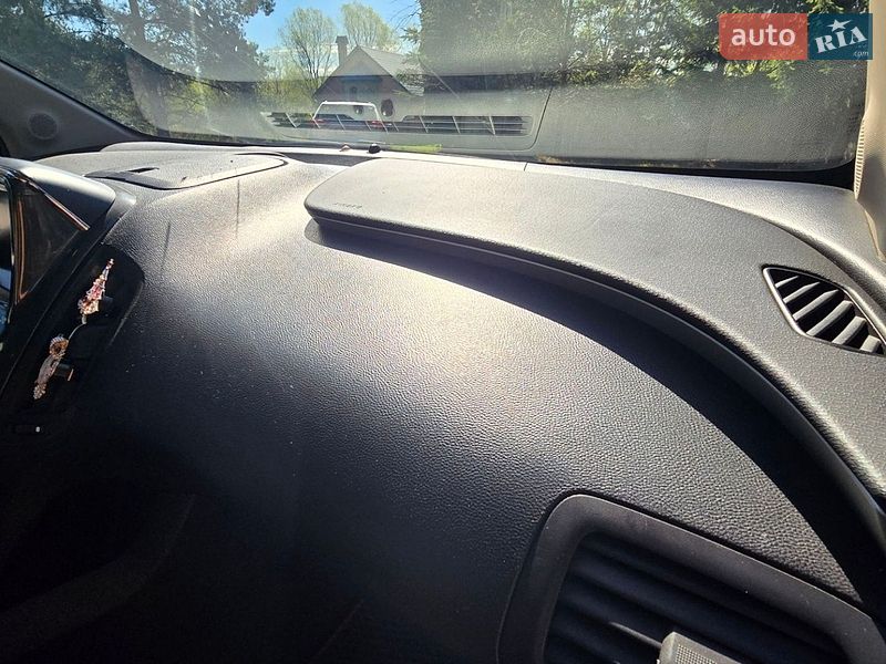 Хэтчбек Chevrolet Volt 2012 в Трускавце