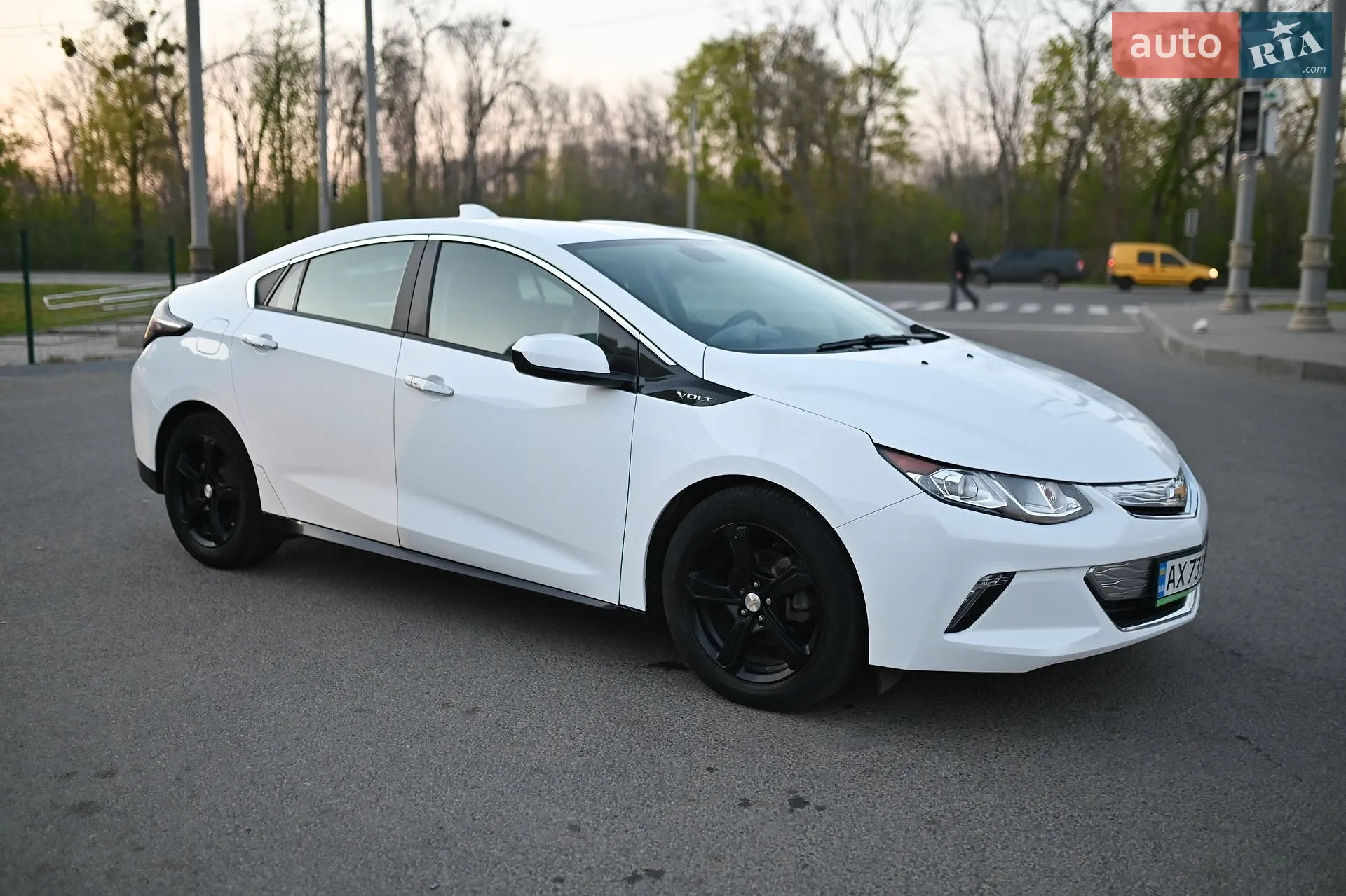 2016 Chevrolet Volt - мініатюра 3