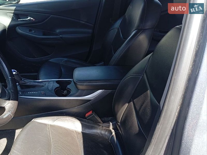 Хэтчбек Chevrolet Volt 2018 в Одессе