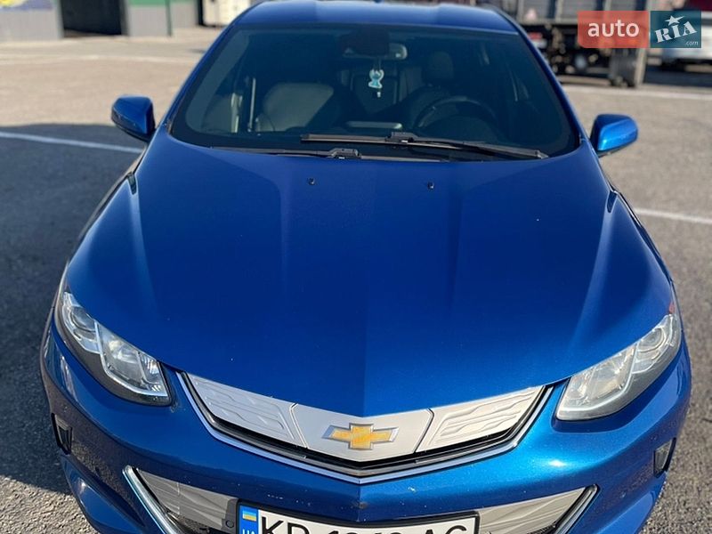 Хэтчбек Chevrolet Volt 2016 в Запорожье