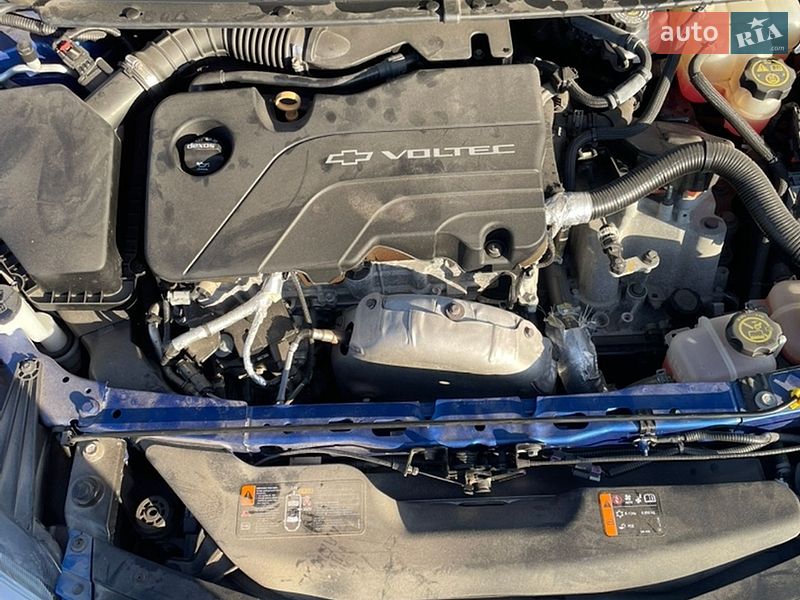Хэтчбек Chevrolet Volt 2016 в Запорожье