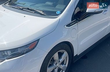 Хэтчбек Chevrolet Volt 2015 в Черкассах