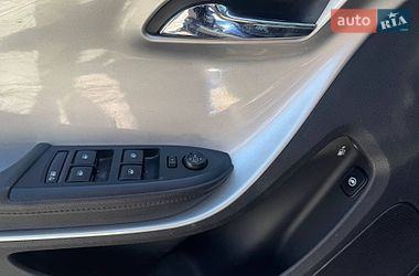Хэтчбек Chevrolet Volt 2012 в Киеве