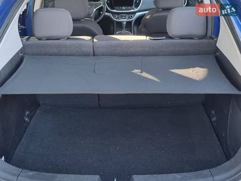 Хэтчбек Chevrolet Volt 2018 в Одессе