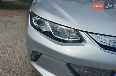 Хэтчбек Chevrolet Volt 2018 в Киеве