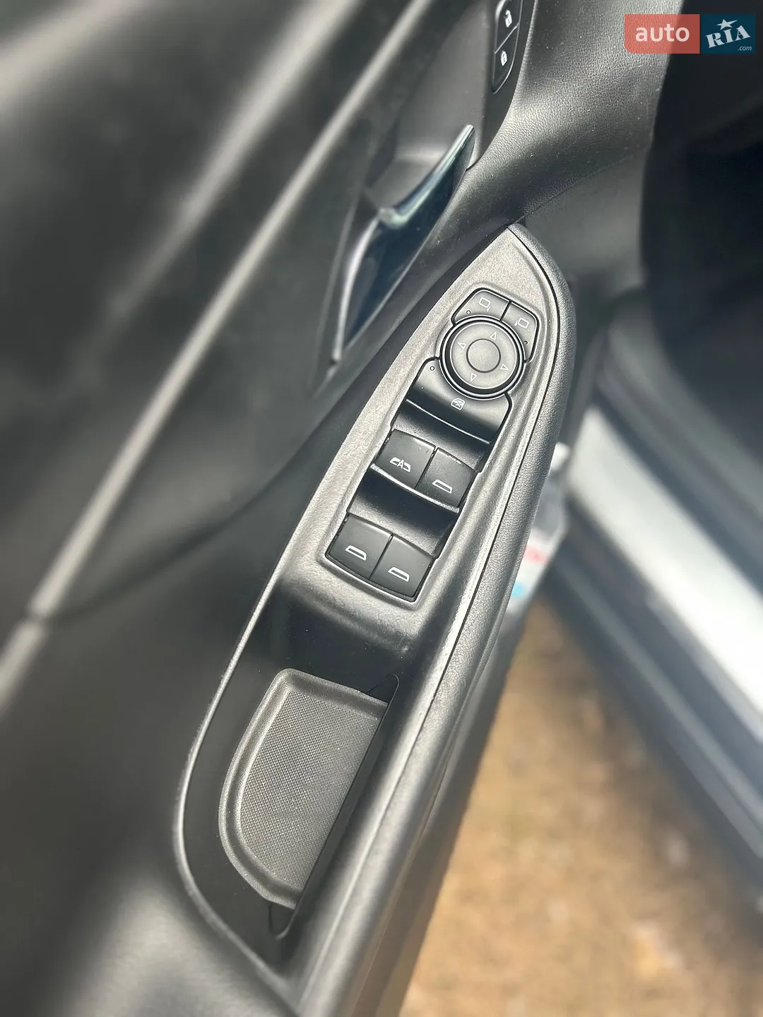 2018 Chevrolet Volt - мініатюра 27