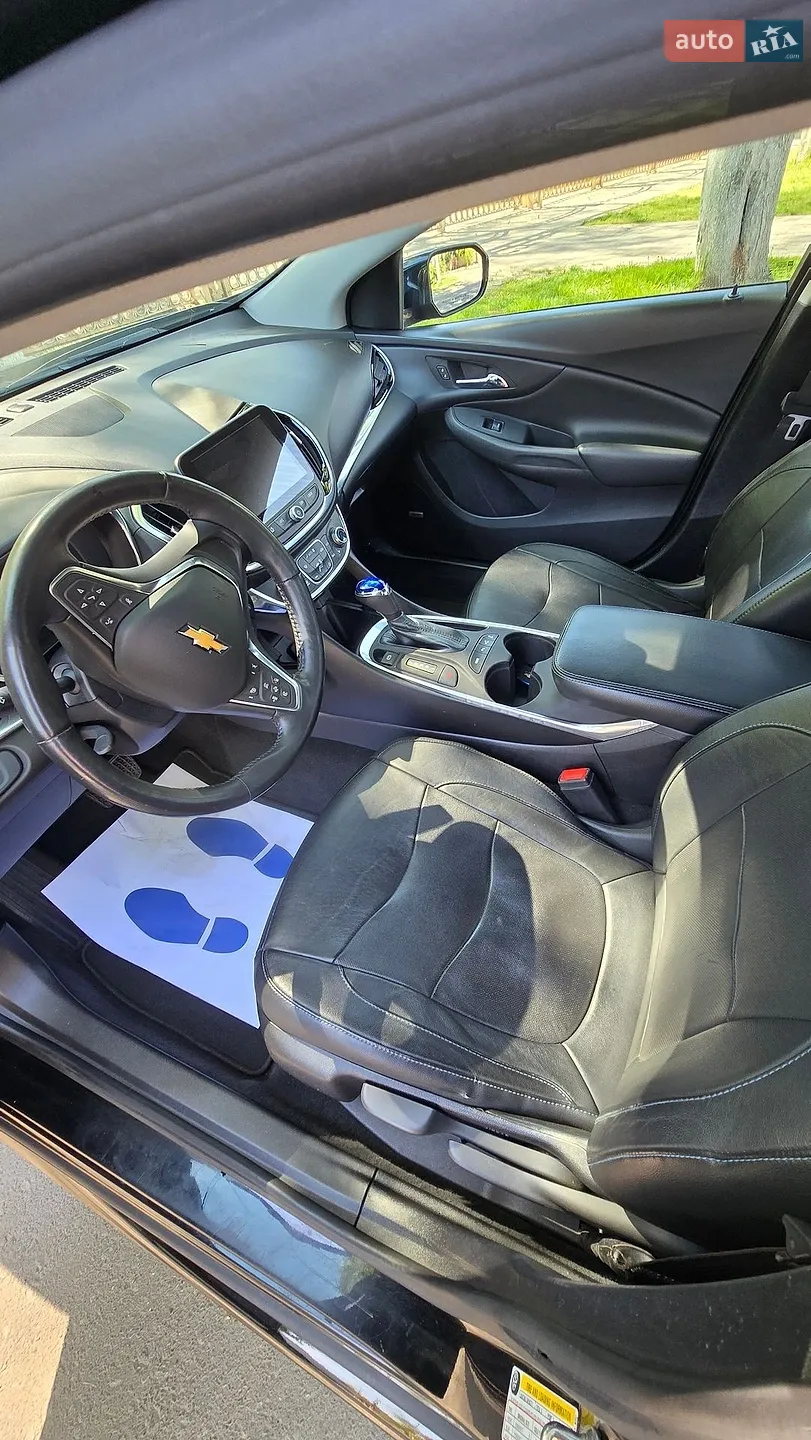 2017 Chevrolet Volt - мініатюра 12