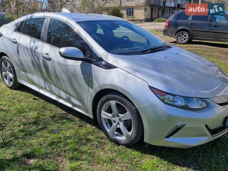 Chevrolet Volt 2016
