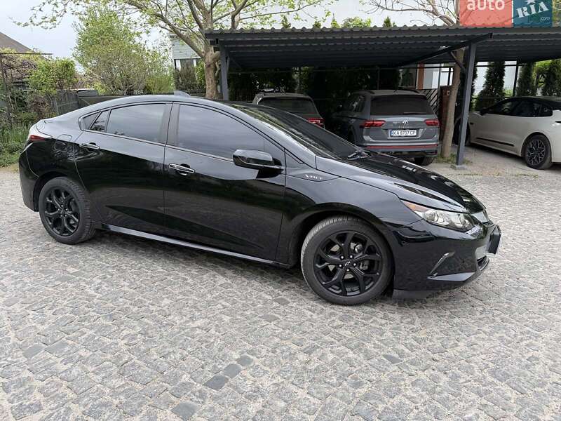Хетчбек Chevrolet Volt 2017 в Києві