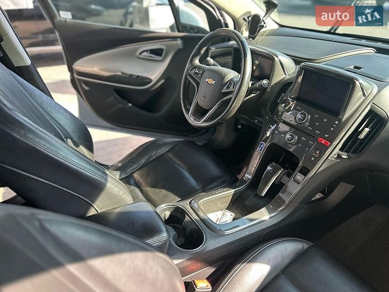 Хетчбек Chevrolet Volt 2012 в Києві