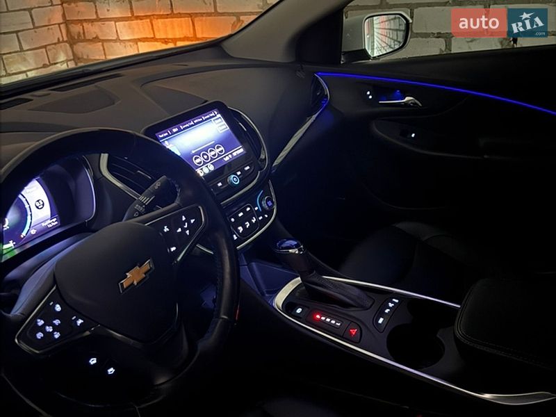 Хэтчбек Chevrolet Volt 2018 в Черкассах