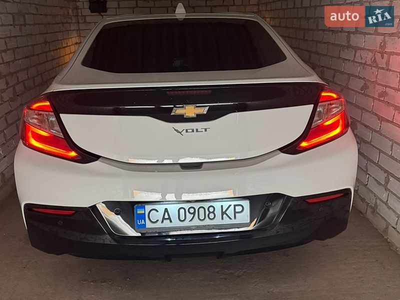 Хэтчбек Chevrolet Volt 2018 в Черкассах