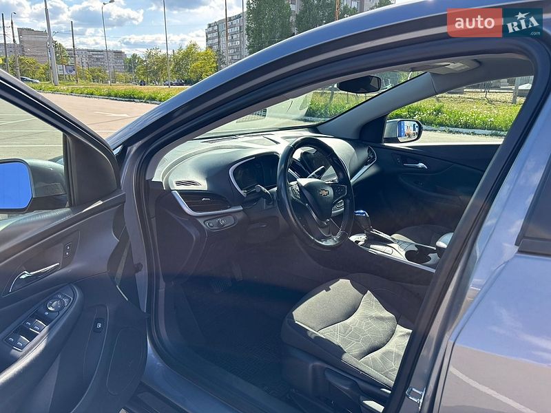 Хэтчбек Chevrolet Volt 2018 в Сумах