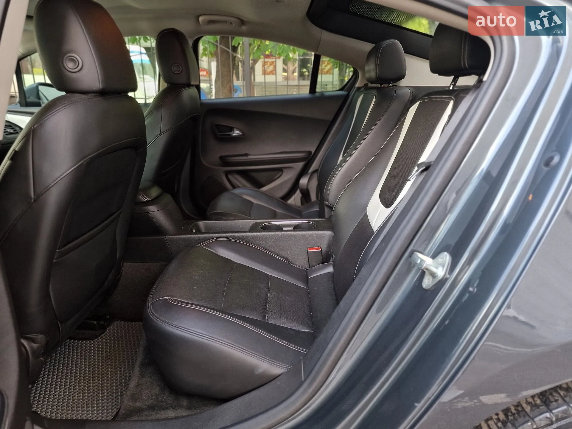 2012 Chevrolet Volt - мініатюра 50