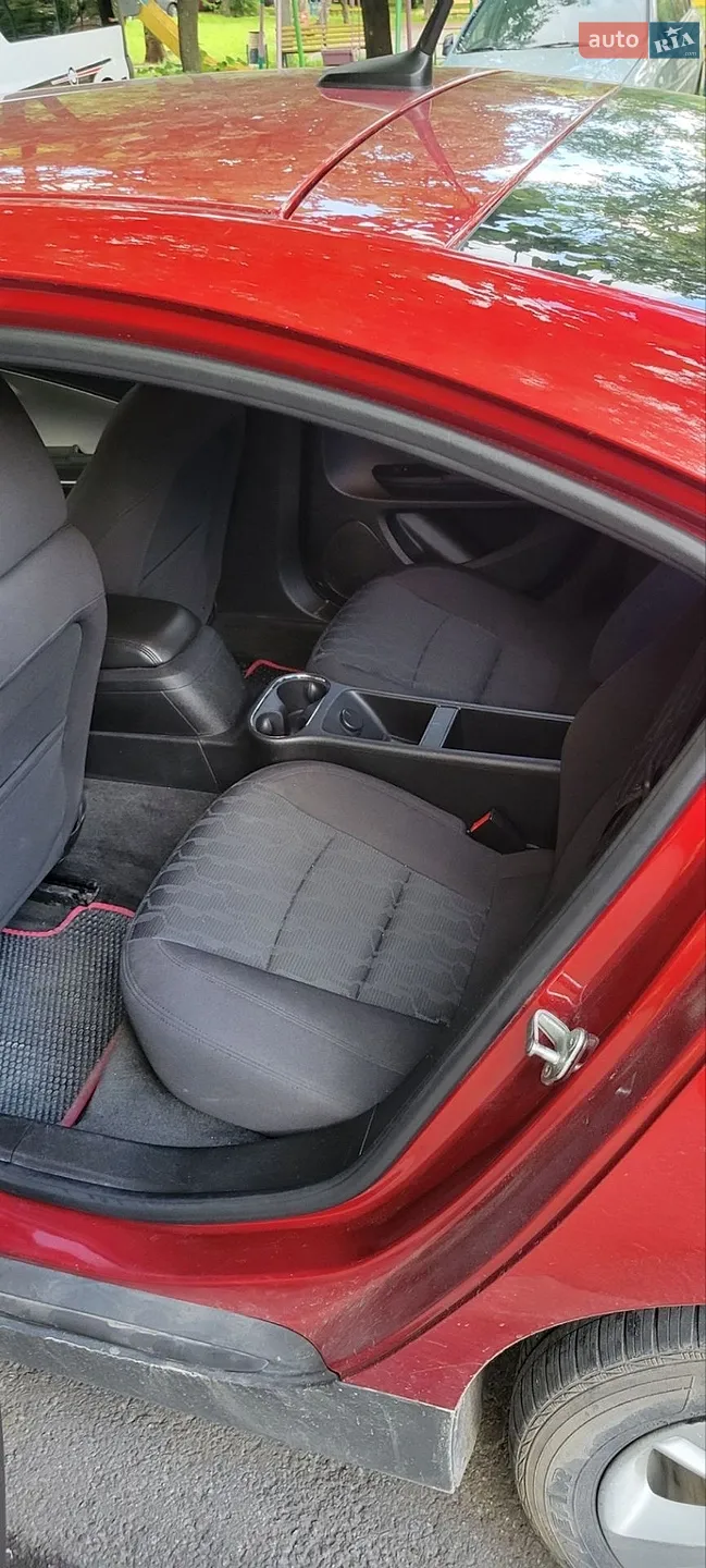 2013 Chevrolet Volt - мініатюра 9