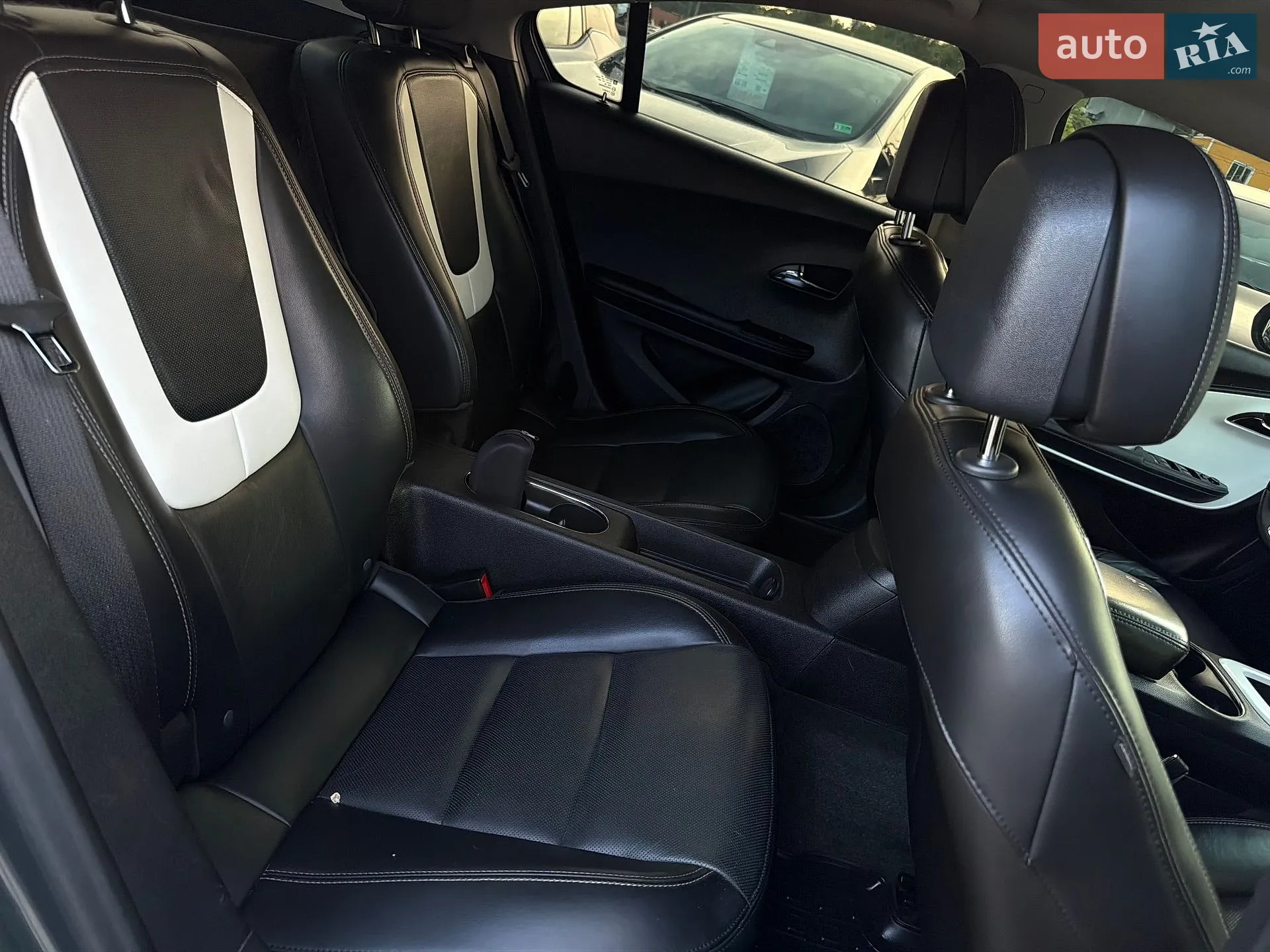 2012 Chevrolet Volt - мініатюра 28
