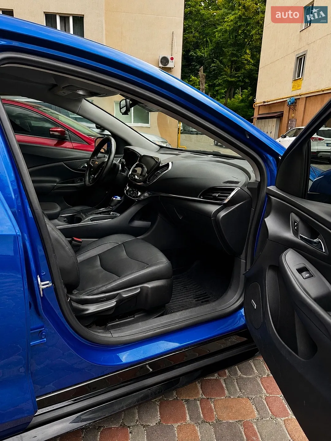 2017 Chevrolet Volt - мініатюра 12
