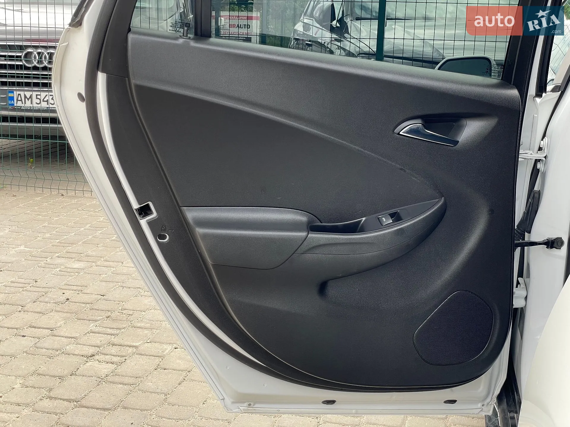 2015 Chevrolet Volt - мініатюра 26