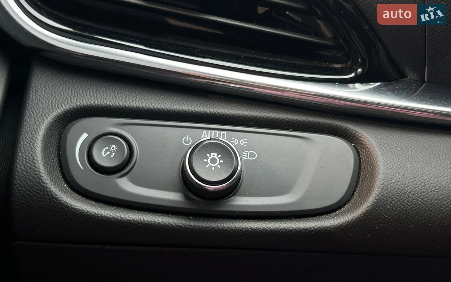 2016 Chevrolet Volt - мініатюра 15