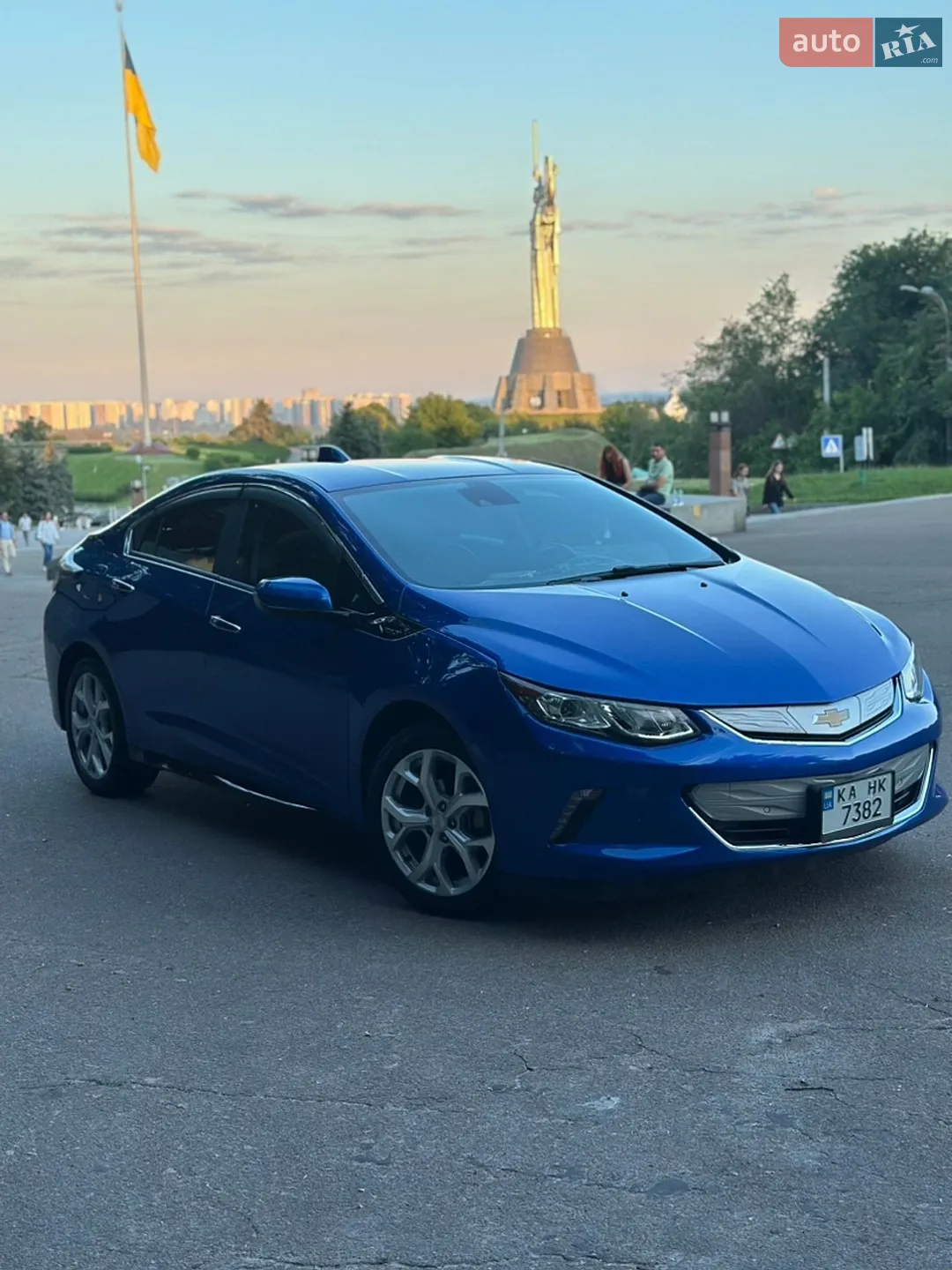 2017 Chevrolet Volt - мініатюра 2