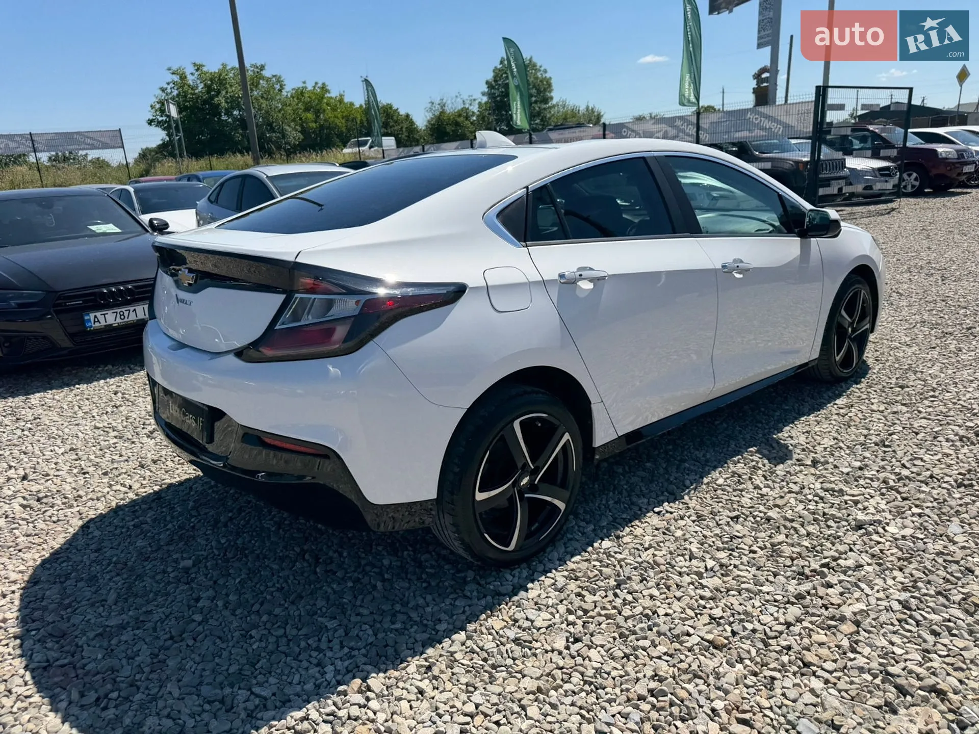 2016 Chevrolet Volt - мініатюра 16