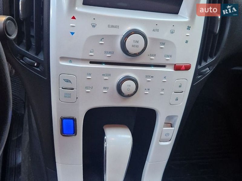 Хэтчбек Chevrolet Volt 2013 в Малине